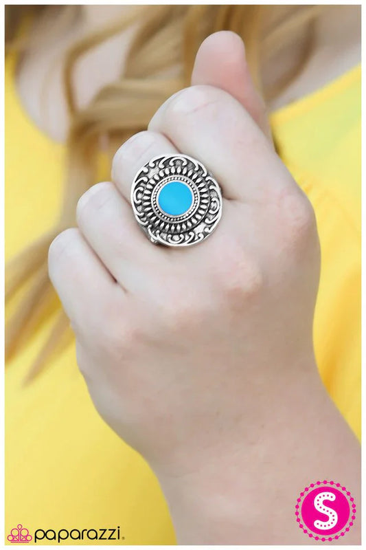 Paparazzi Ring ~ Just Smile and Wave - Blue