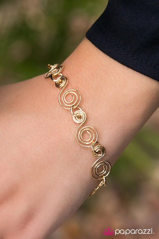 Paparazzi Bracelet ~ I Just Want To Spin - Gold