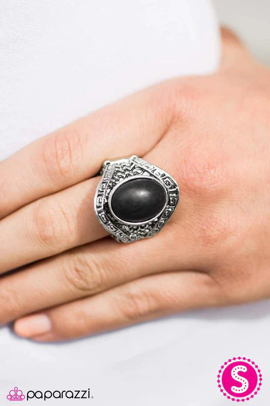 Paparazzi Ring ~ Little Ol Cowgirl - Black
