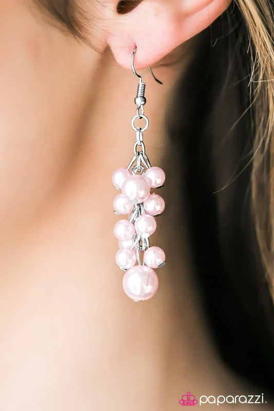 Paparazzi Earring ~ Give Me A BAROQUE! - Pink