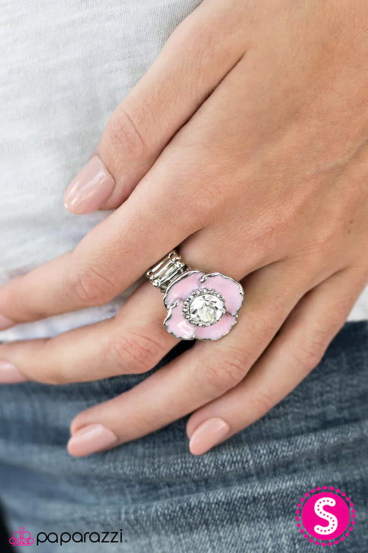 Paparazzi Ring ~ Midnight Blossoms - Pink