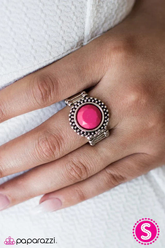 Paparazzi Ring ~ Busy As A BEAD - Pink