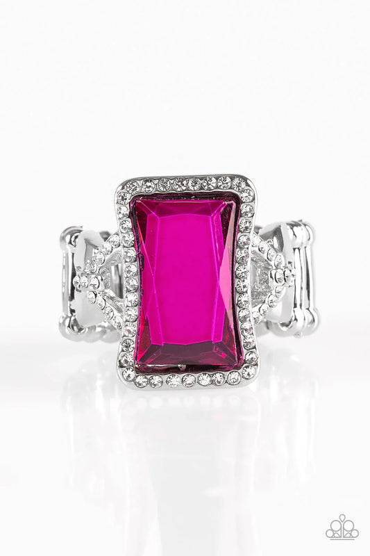 Paparazzi Ring ~ Glamour Icon - Pink