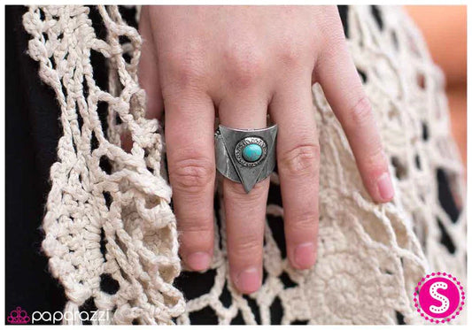 Paparazzi Ring ~ Picking Up Signals - Blue