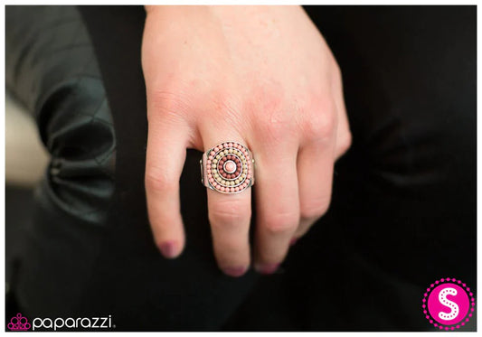 Paparazzi Ring ~ Circle Of Friends - Pink