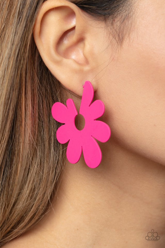 Flower Power Fantasy - Pink - Paparazzi Earring Image