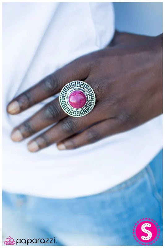 Paparazzi Ring ~ Center Field - Pink