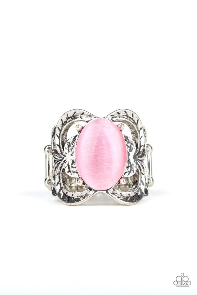Paparazzi Ring ~ Go For Glow - Pink