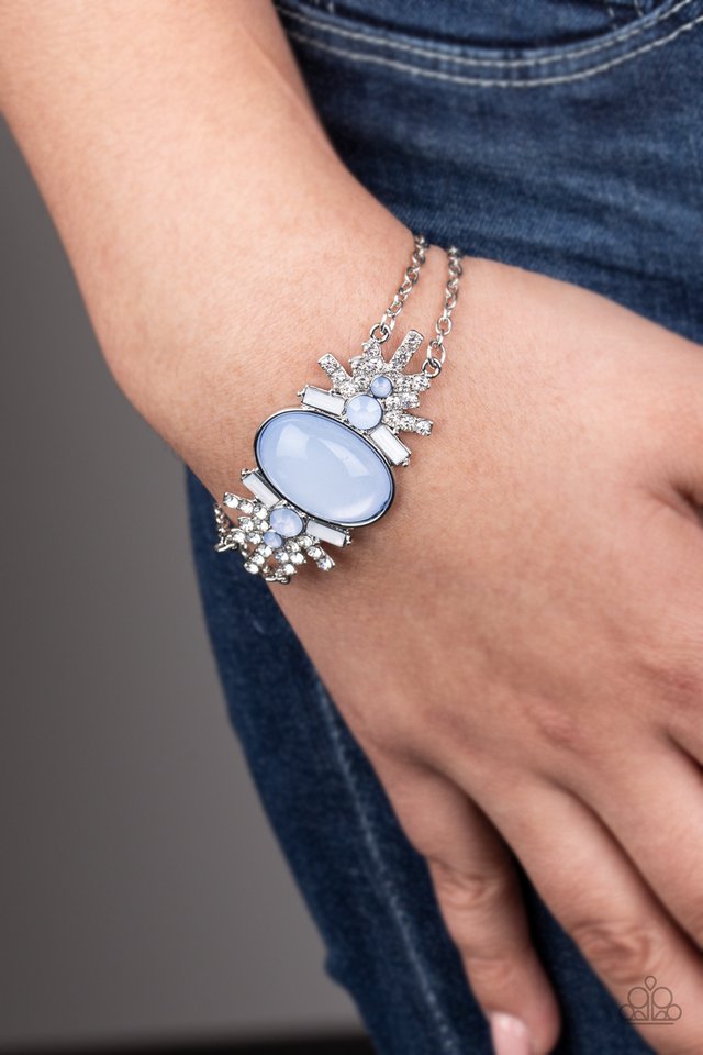 Brilliantly Boho - Blue - Paparazzi Bracelet Image