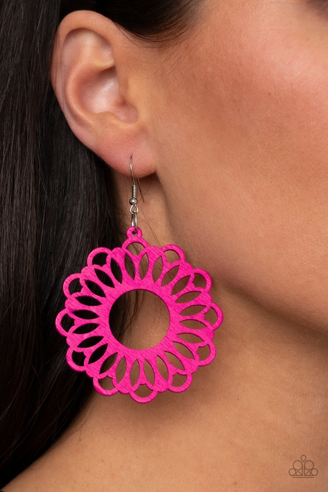 Dominican Daisy - Pink - Paparazzi Earring Image