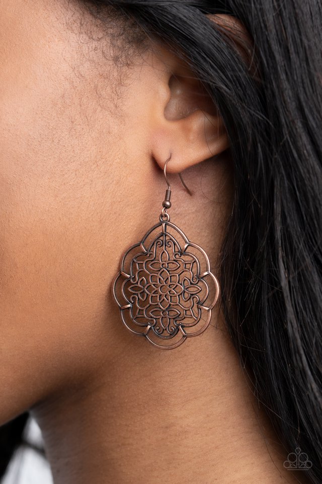 Tour de Taj Mahal - Copper - Paparazzi Earring Image