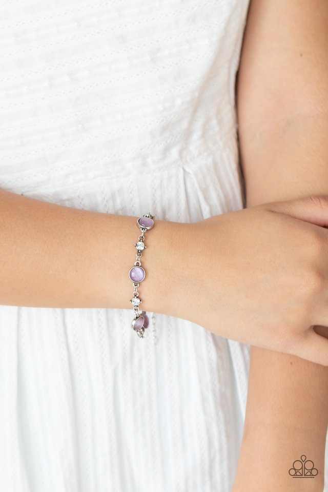 Use Your ILLUMINATION - Purple - Paparazzi Bracelet Image