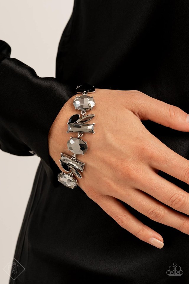 Marvelously Modish - Silver - Paparazzi Bracelet Image