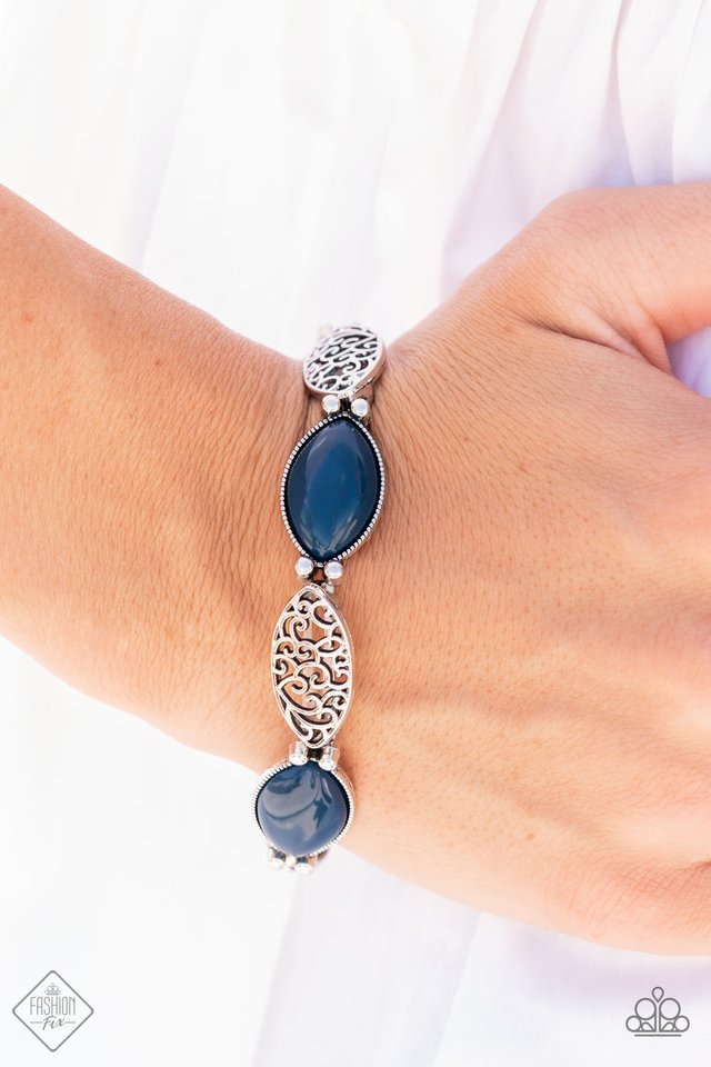 Garden Rendezvous - Blue - Paparazzi Bracelet Image